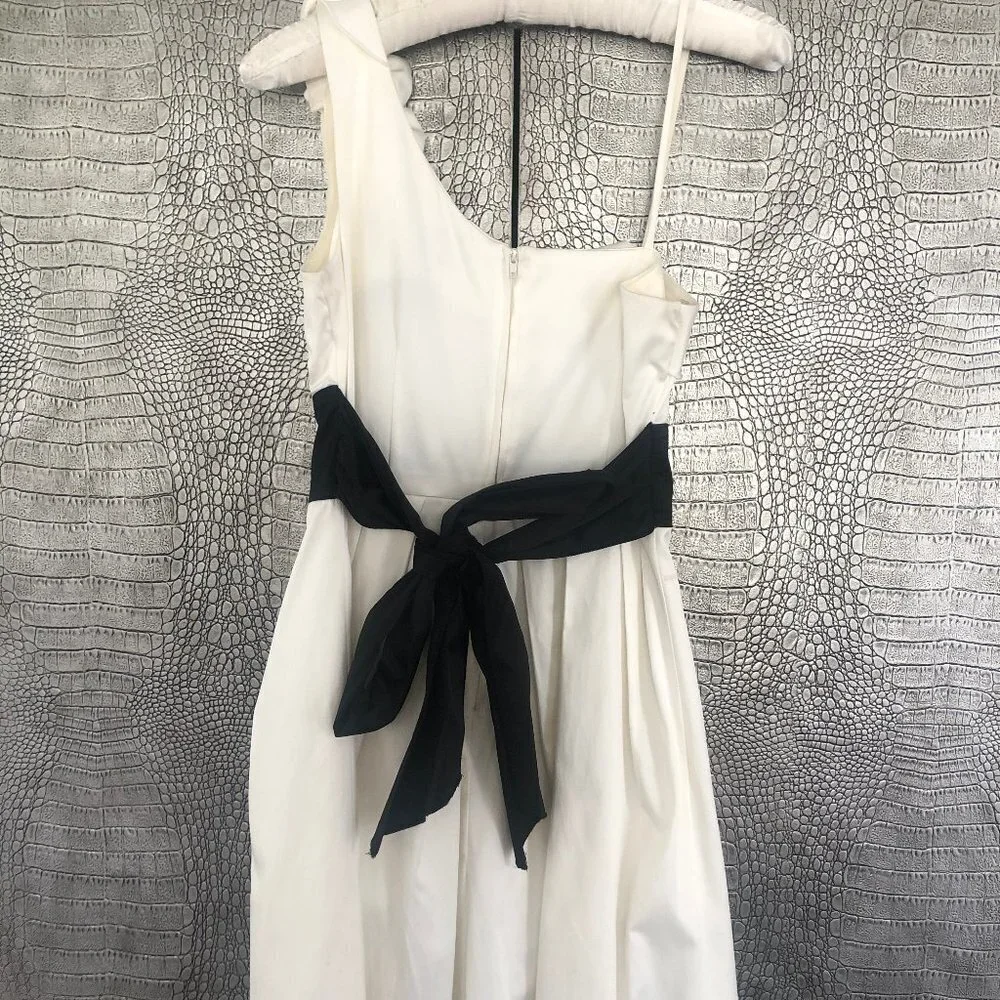 Tweeze Me Juniors Ivory Ruffle Dress Size 3 - Picture 2 of 7